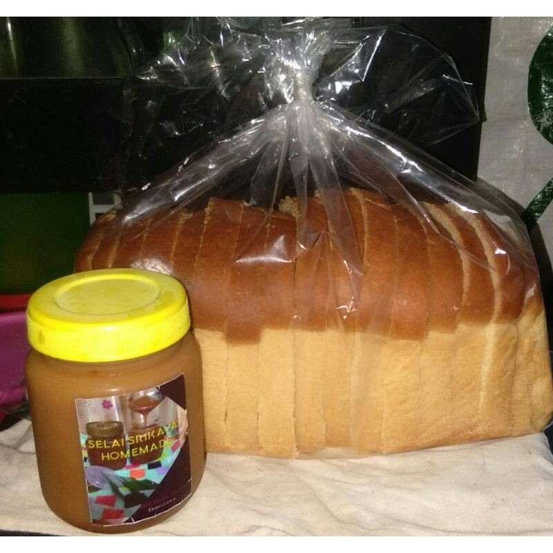 

roti tawar + selai