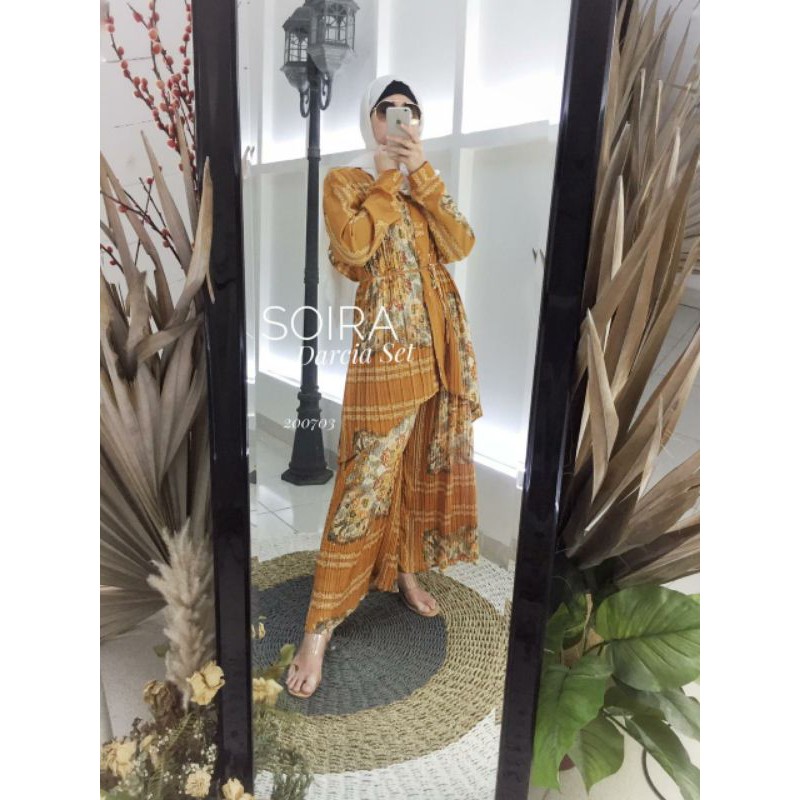 Soira Setelan Celana Plisket Darcia Look 1507