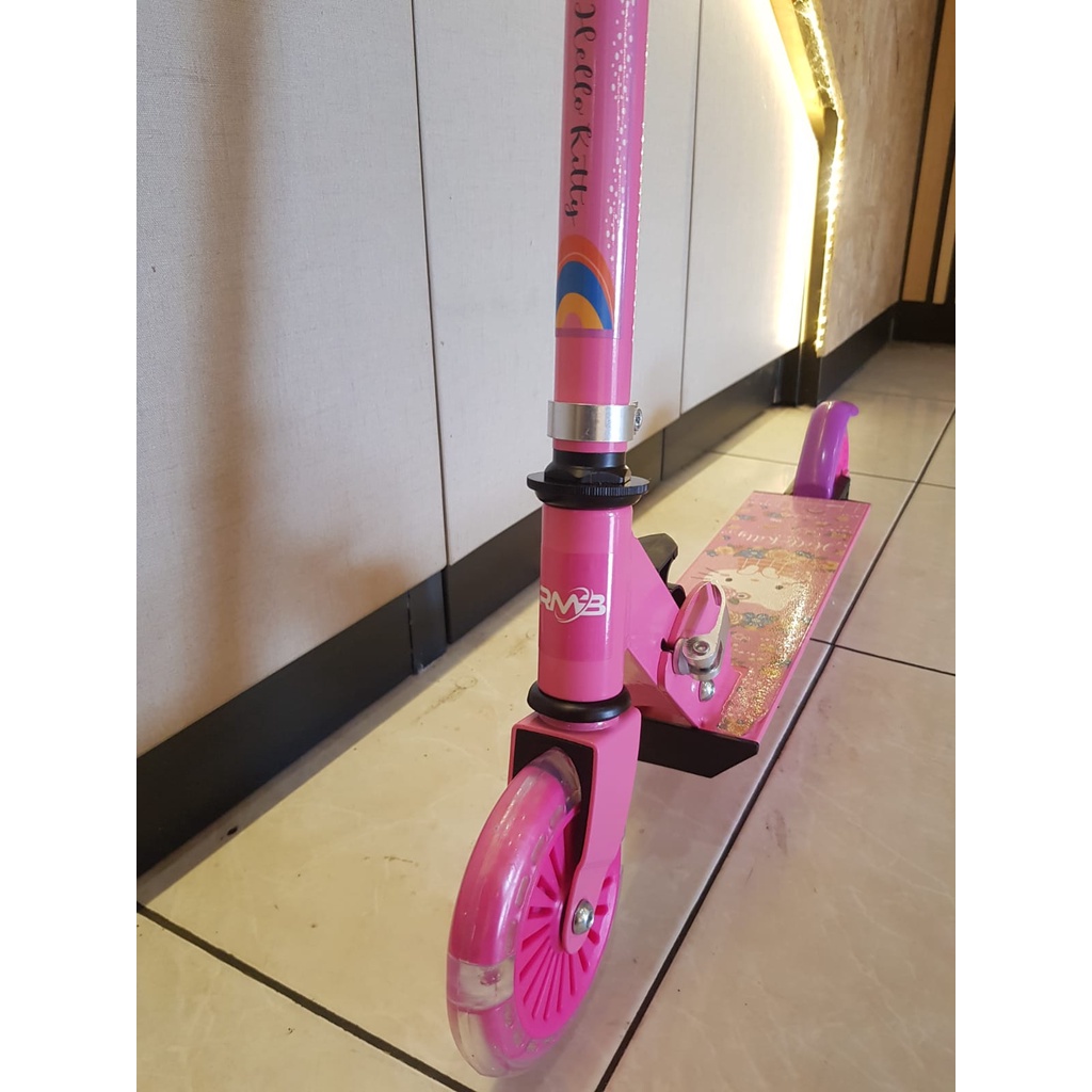 RMB Scooter / Skuter Roda Dua 2KS Edition Baru - Hello Kitty