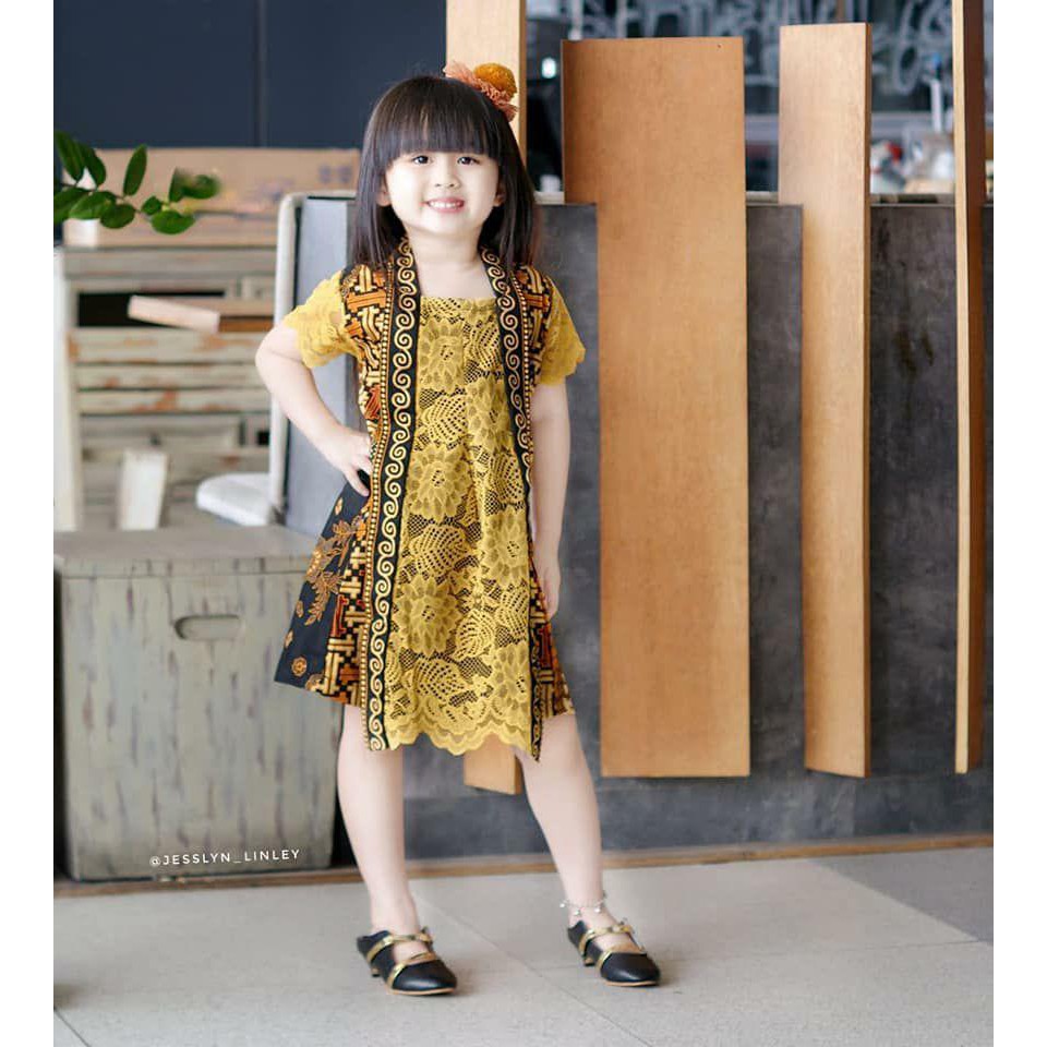 DRESS GAYATRI BATIK WARNA GOLD / DRESS ANAK / DRESS DENGAN KOMBINASI BROKAT / DRESS DEWASA / DRESS M