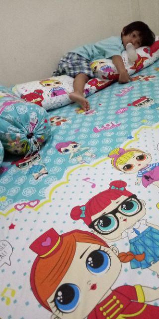 Sprei Homemade Motif Bunga 180*200*20 Karakter / Sprei Homemade