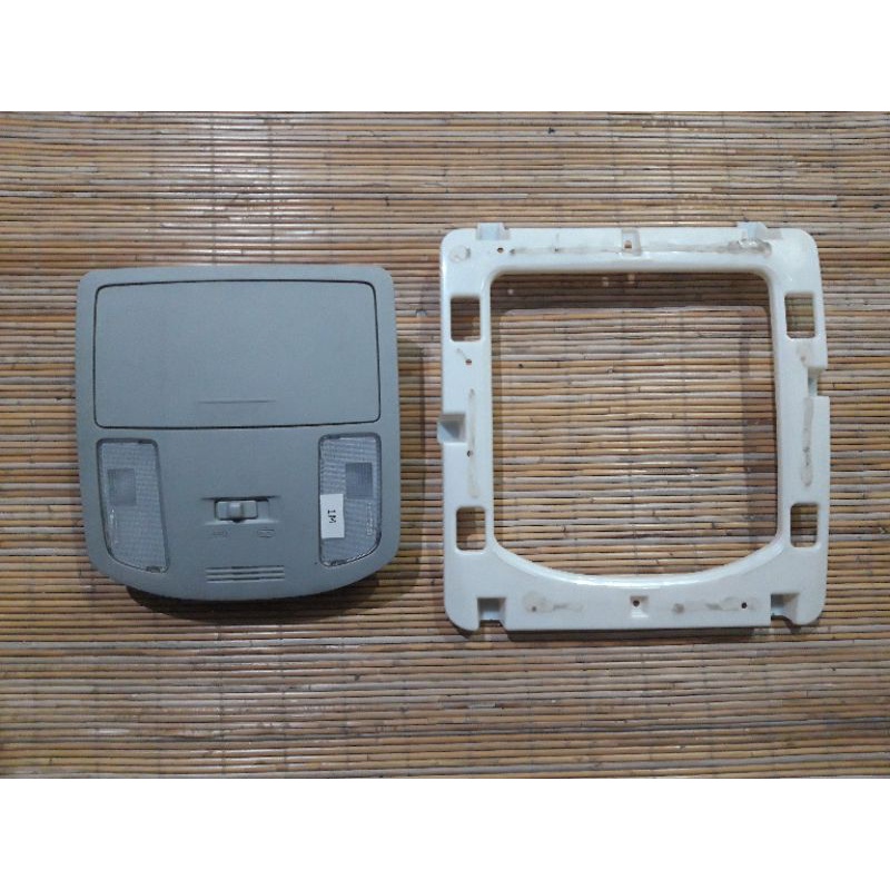 Lampu Plafon Innova Reborn.