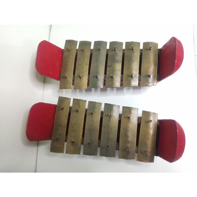 Mainan Tradisonal Saron Gamelan