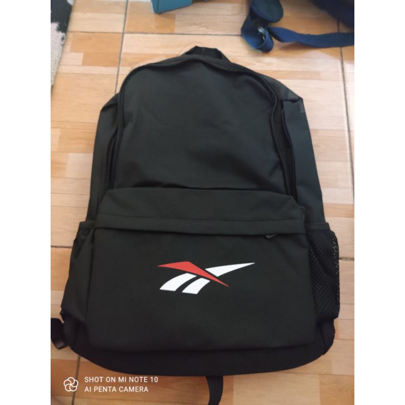 tas reebok