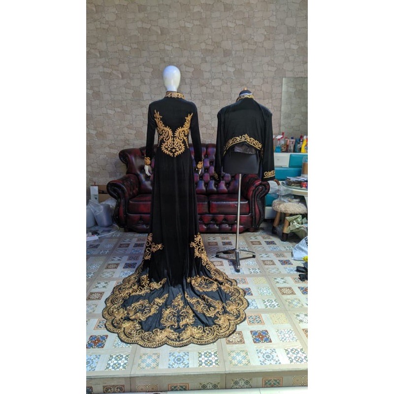 set bludru pengantin/kebaya pengantin/kutubaru bludru/kebaya dan beskap sepasang (free selop)