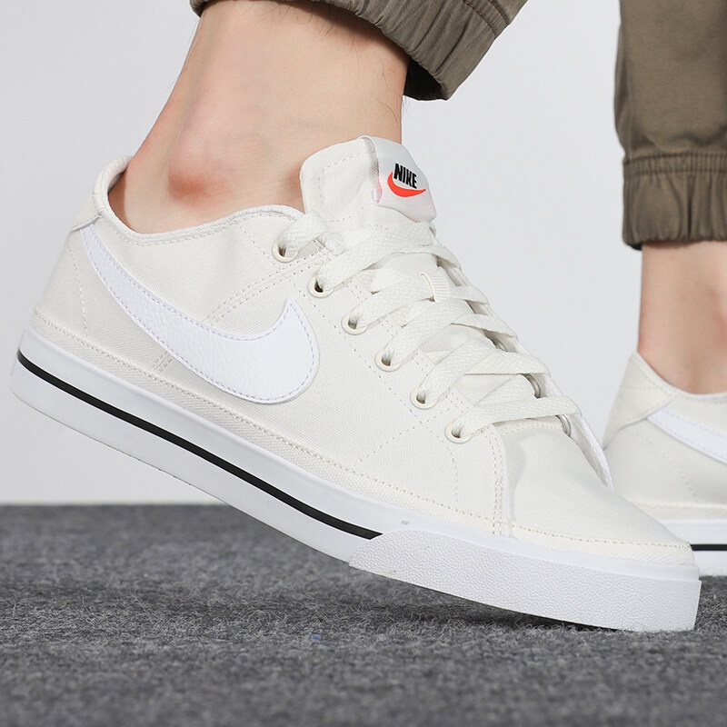 nike low top canvas