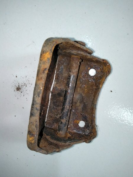 Engsel jok honda c70 c700 c800 original