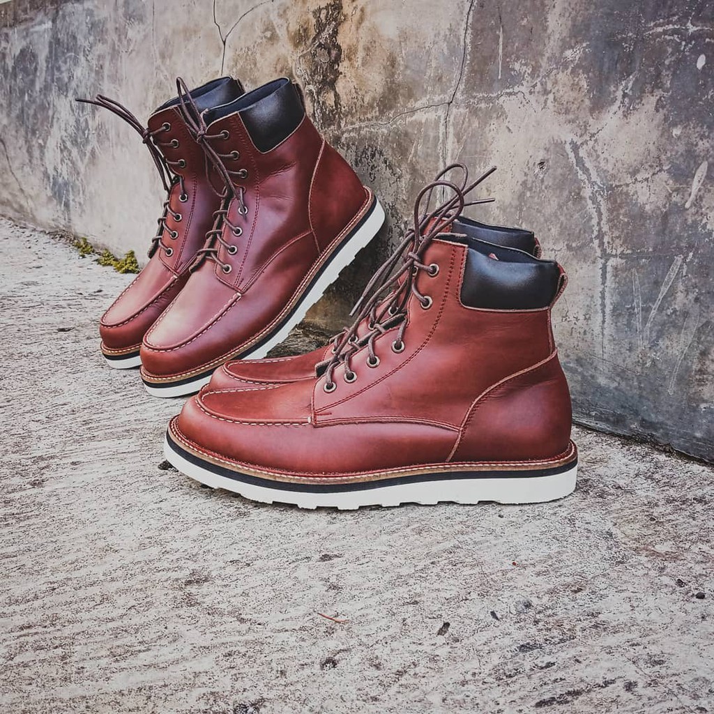 Boots Kulit Pria Sepatunisme Boots Casual Sepatu Boots Kulit Asli Boots Klasik