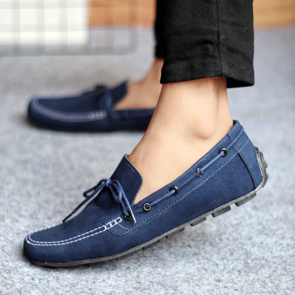 MOLK Sepatu Casual Slip On Pria Keren Original Kekinan Model Slop Mocasin Tali Santai Murah