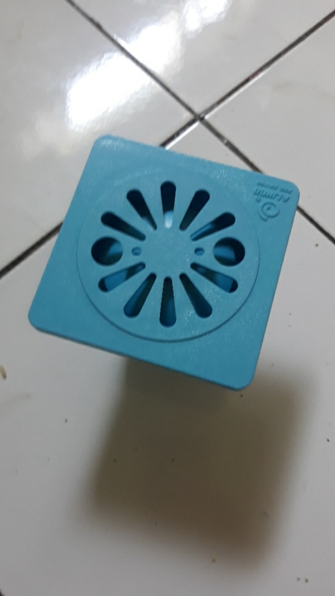 Alinco Floor Drain Saringan Got Kamar Mandi Plastik 4 Inch