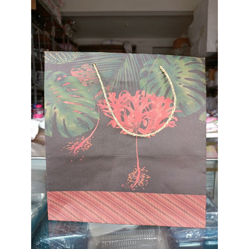 

paper bag tebal motif kotak tas kertas souvenir berkat kue dus makanan