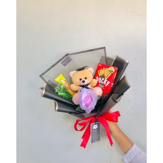 

Buket Sempro / Buket Boneka Mix Snack
