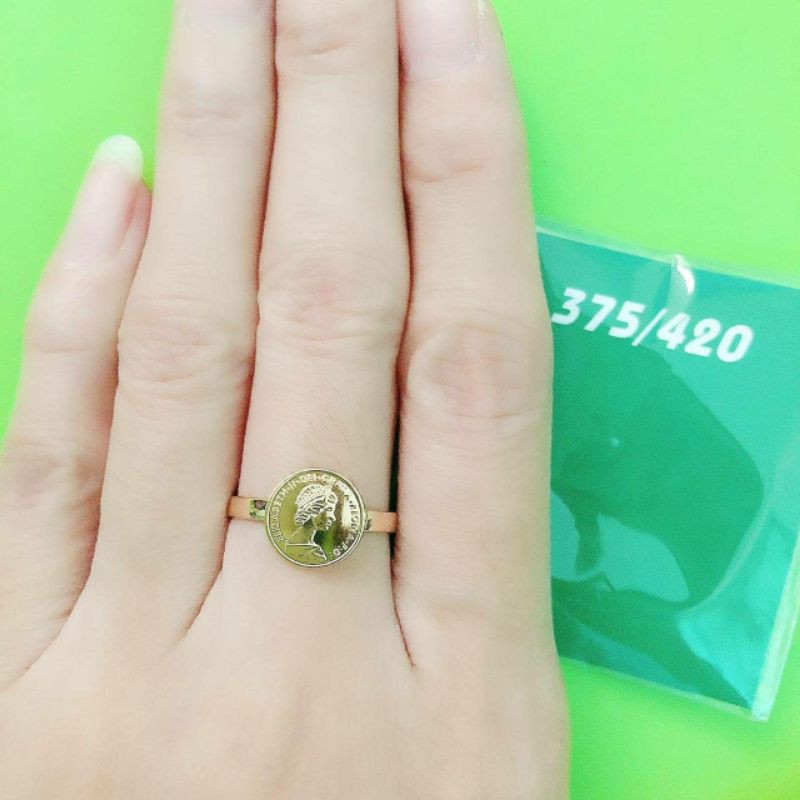 Cincin koin dolar tanpa mata UBS kadar 375