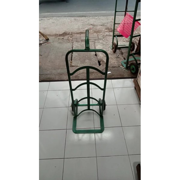 alat angkut barang gerobak lori gas atau galon