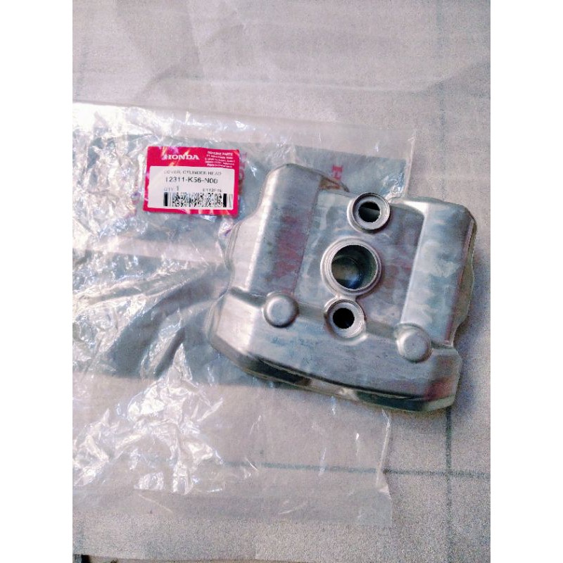 12311K56N00 COVER CYLINDER HEAD/TUTUP HEAD/SONIC150