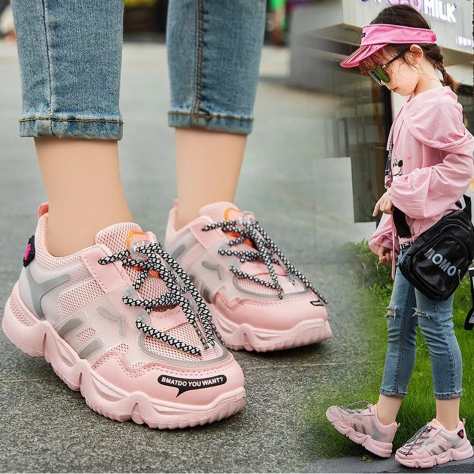 Madre Shoes Sepatu Sneakers Pria Wanita Anak Sekolah Untuk Olahraga Nongkrong Zumba Joging Running J
