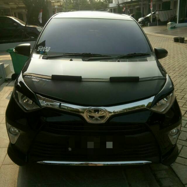 Mata sipit mobil calya sigra