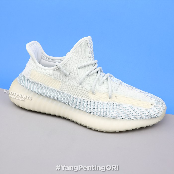 yeezy boost 350 v2 cloud white