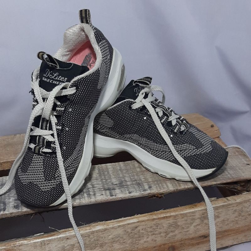 Skechers 12283 GYW Women's D'LITES ULTRA Walking sepatu second branded