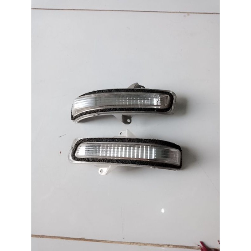 spion lampu sein Ertiga