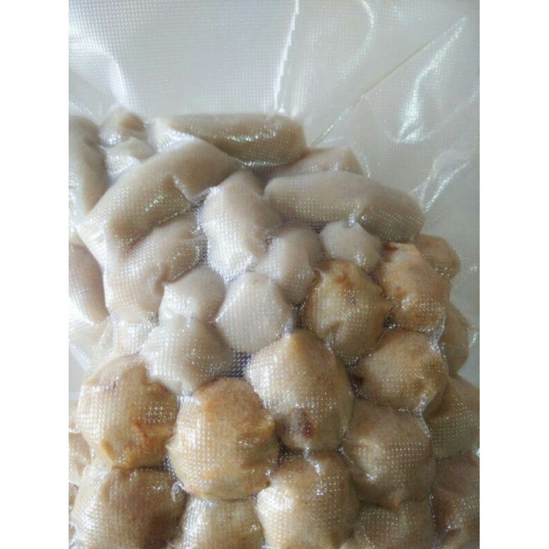 

PEMPEK RIA paket 100rb isi 60 asli palembang divakum