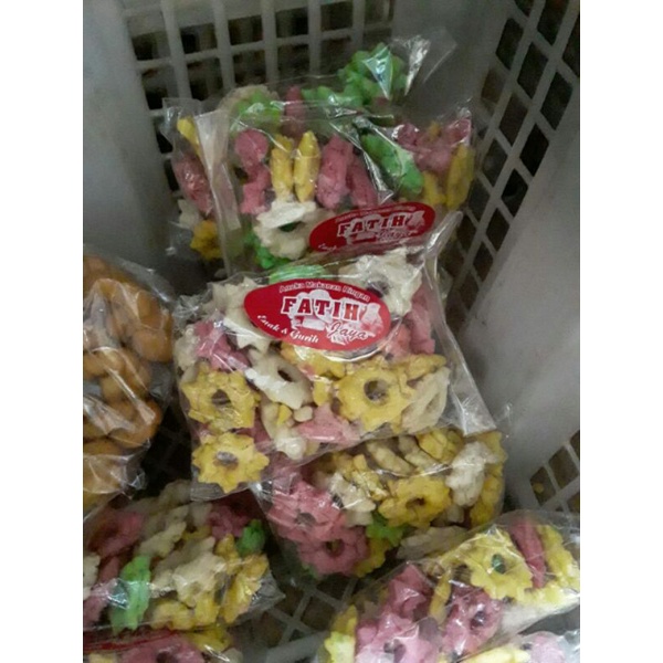 

Cemilan Sakura kemasan kecil