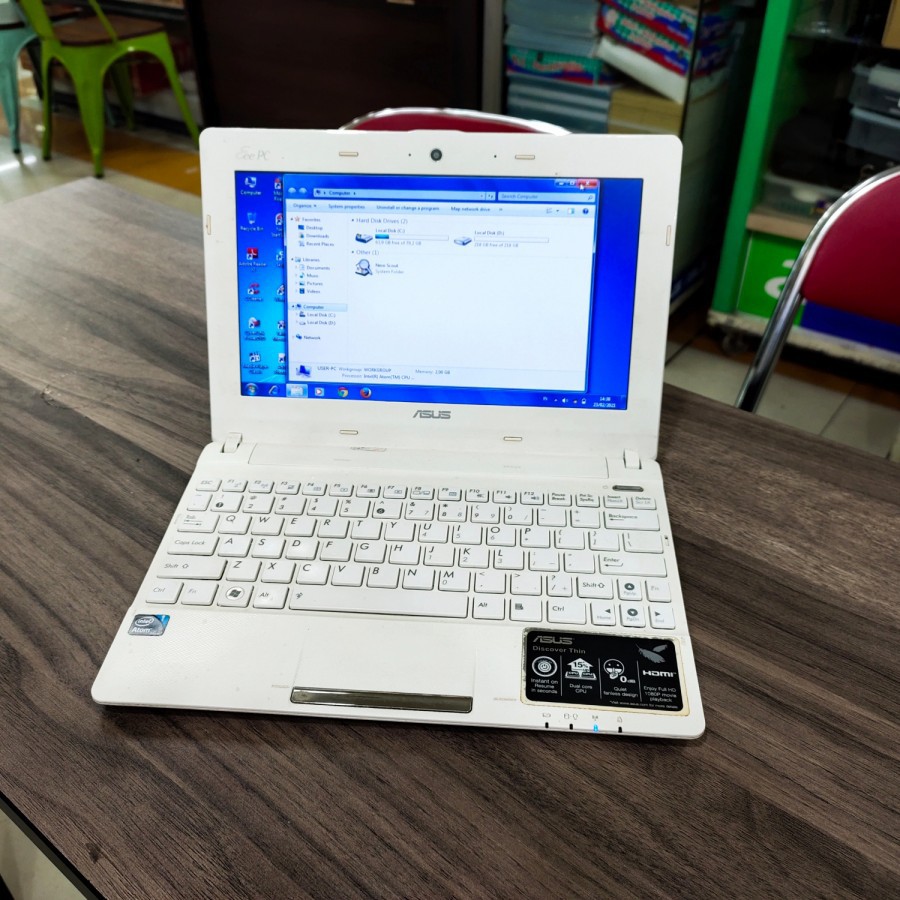 Laptop Leptop Notebook Netbook Merek Asus 10inc Sangat Bagus gress