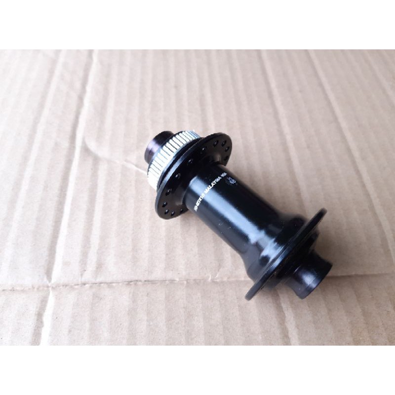 HUB DEPAN SHIMANO MT410 BOOST T.A