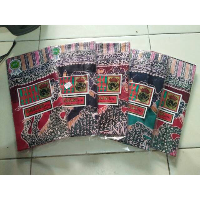 Gendongan bayi jarik kain batik kain batik merk Badawi