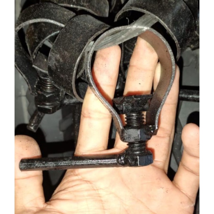 klem/clamp pengikat sambungan pipa atau galah egrek