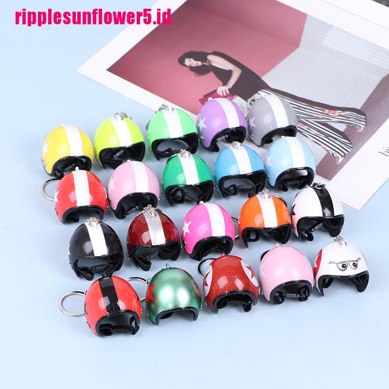 # Kaos T-Shirt Wanita Lengan Pendek Motif Print #Gantungan Kunci Bentuk Helm Motor Lucu Untuk Pria / Wanita