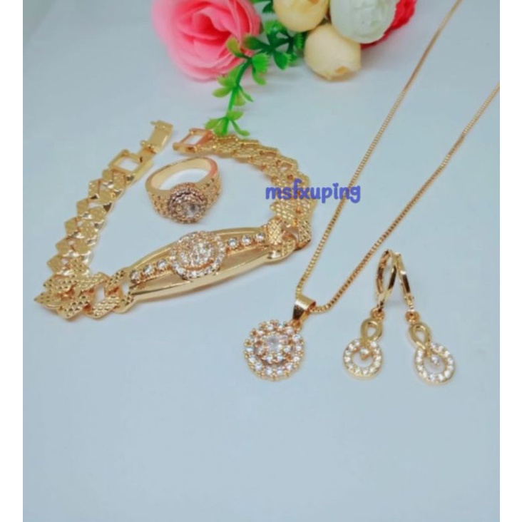 Satu set full perhiasan lapis emas 24 K terbaru