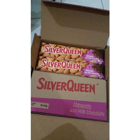 

Silver Queen almonds with milk chocolate