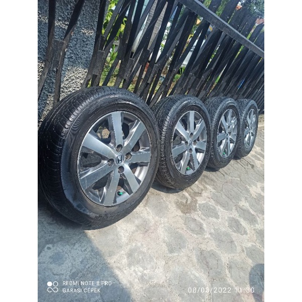 4 Velg R15 PCD 100+Ban 185/65 80% Honda freed brio civic city jazz yaris vios calya sigra agya ayla. karimun wagon picanto rio