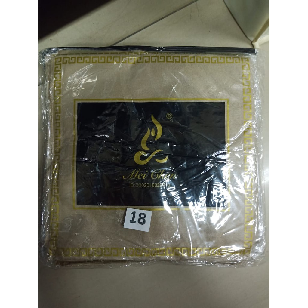 (PROMO) Jilbab Segitiga Mei Chen / Hijab Variasi Warna / Kode JBS001-18