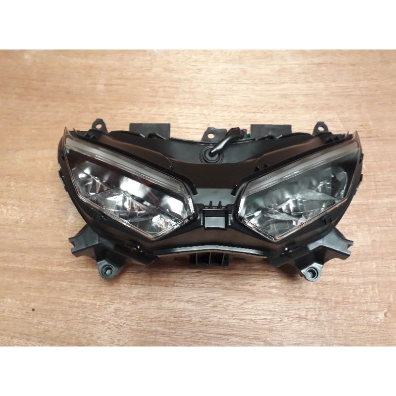 Reflektor Headlamp Lampu Depan CBR Led Lampu Depan CBR 150 R Led K45G K45N 2016 - 2020