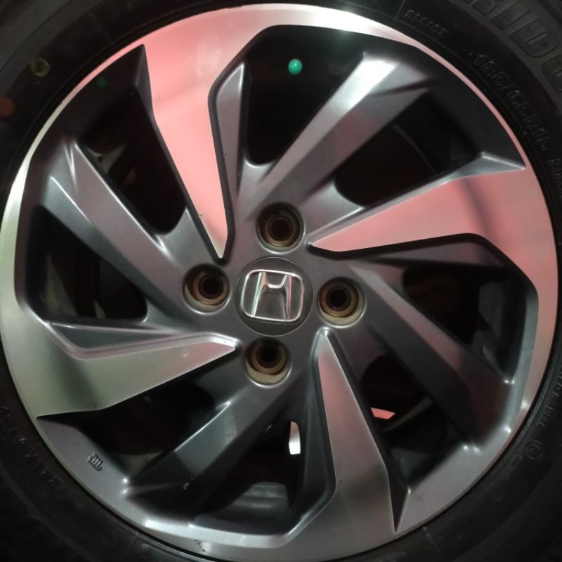 Velg 15 Mobilio RS 90% Original