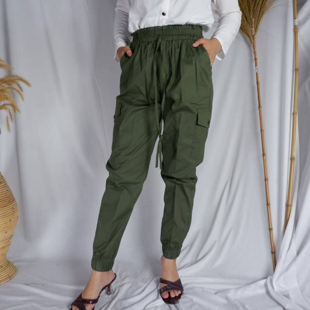 CARGO PANTS