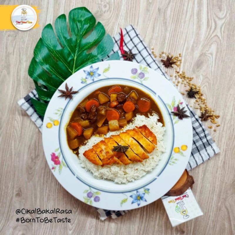 

Japanese Beef Curry Rice with Chicken Katsu (Nasi Kare Jepang) by Cikal Bakal Rasa