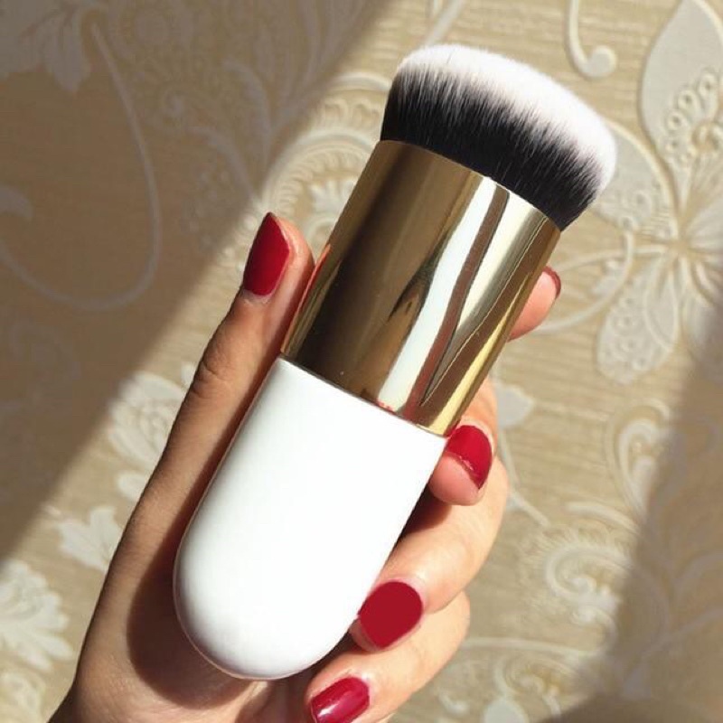 BRUSH POWDER FOUNDATION