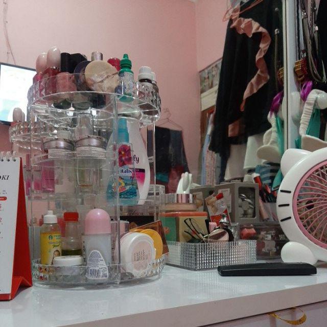 Rak Kosmetik Putar Acrylic Organizer Cosmetic Display Rak Kosmetik Putar Acrylic Organizer Cosmetic Display