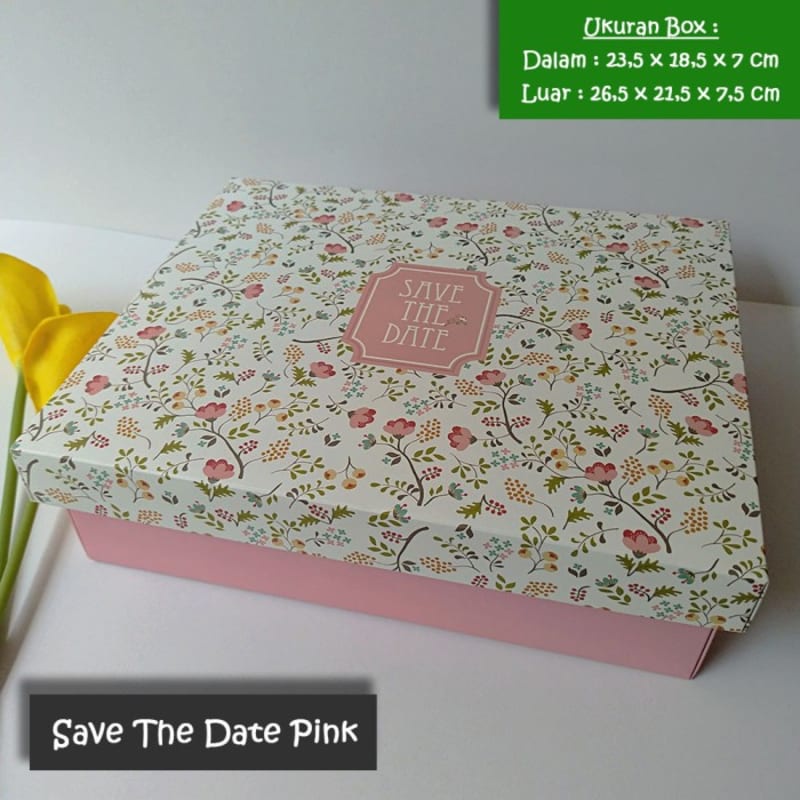

Kotak Kado Persegi Panjang / Gift Box 26.5 x 21.5 x 7.5 SAVE PINK