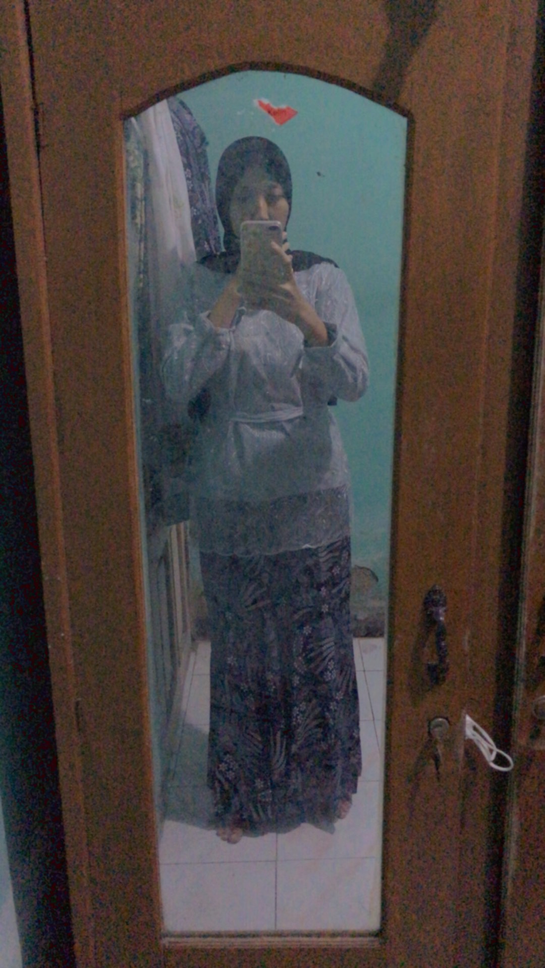 Lumbung Batik | Batik Couple Bruklat Tille Azura Mini Blouse Silver Free Selendang