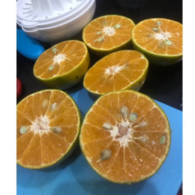 

Ready Stock Jeruk Siam Vitamin C Alami Jeruk Siam Madu per kg Peras dan Kupas Premium Quality