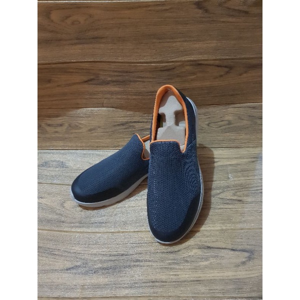 Sepatu Skechers Goga Max || Size 44