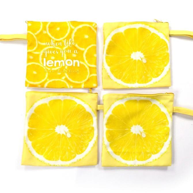 

TERMURAH Pouch Lemon Cerah Kuning untuk Penggemar Lemon segar/TEMPAT PENSIL AESTHETIC/TEMPAT PENSIL ANAK PEREMPUAN/TEMPAT PENSIL LUCU/TEMPAT PENSIL 3D/TEMPAT PENSIL TRANSPARAN/TEMPAT PENSIL LUCU/TEMPAT PENSIL KOREA/TEMPAT PENSIL KAIN/TEMPAT PENSIL