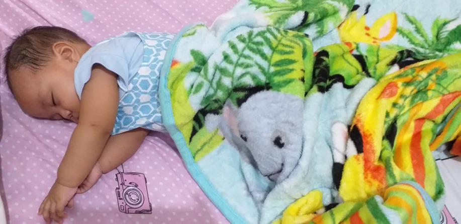 Selimut Kintakun Karakter Bulu Ukuran 160x200 Original Termurah