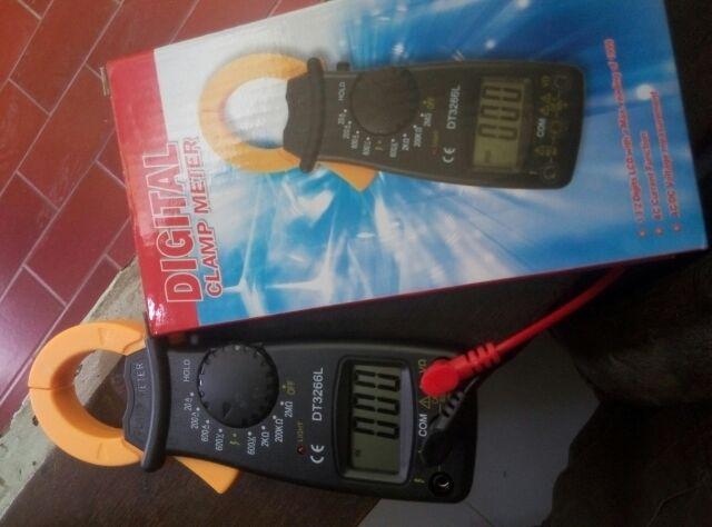 Eelic Portable Digital Clamp Meter Tang Amper Dt3266l
