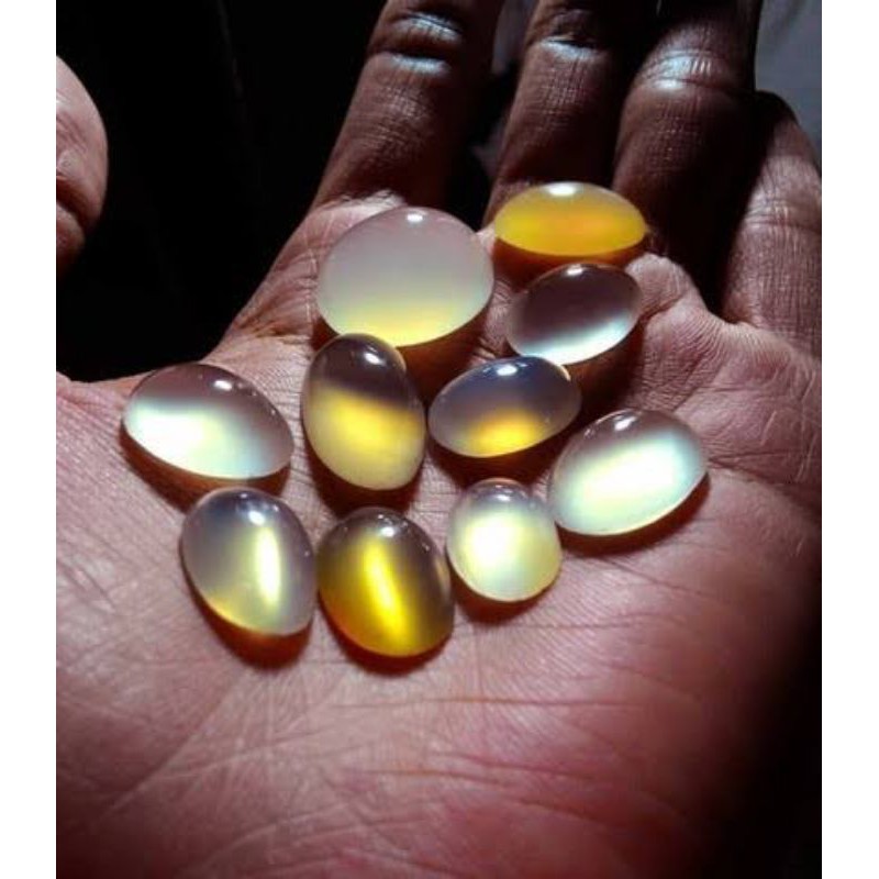 BAHAN AKIK BATU ANGGUR API LAMPUNG