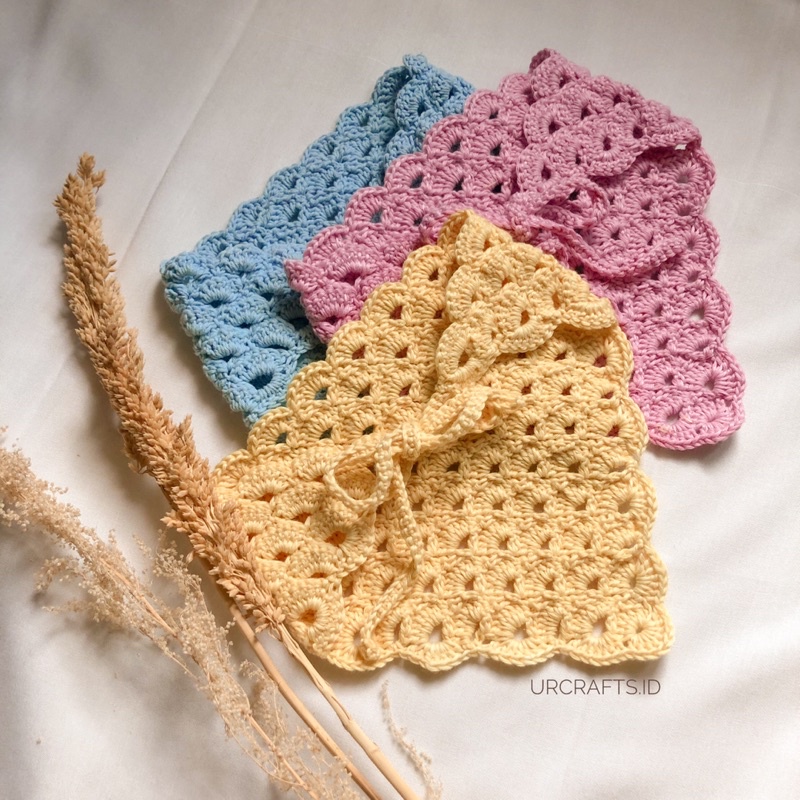 triangular bandana | bandana segitiga rajut